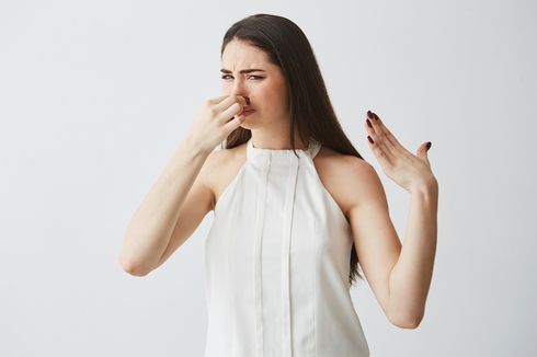 7 Cara Menghilangkan Bau Mulut untuk Selamanya Secara Alami dengan Mudah