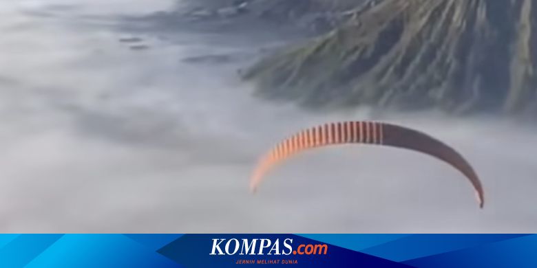 Oknum Wisatawan Terbang Paralayang di Bromo, Ini Respons TNBTS
