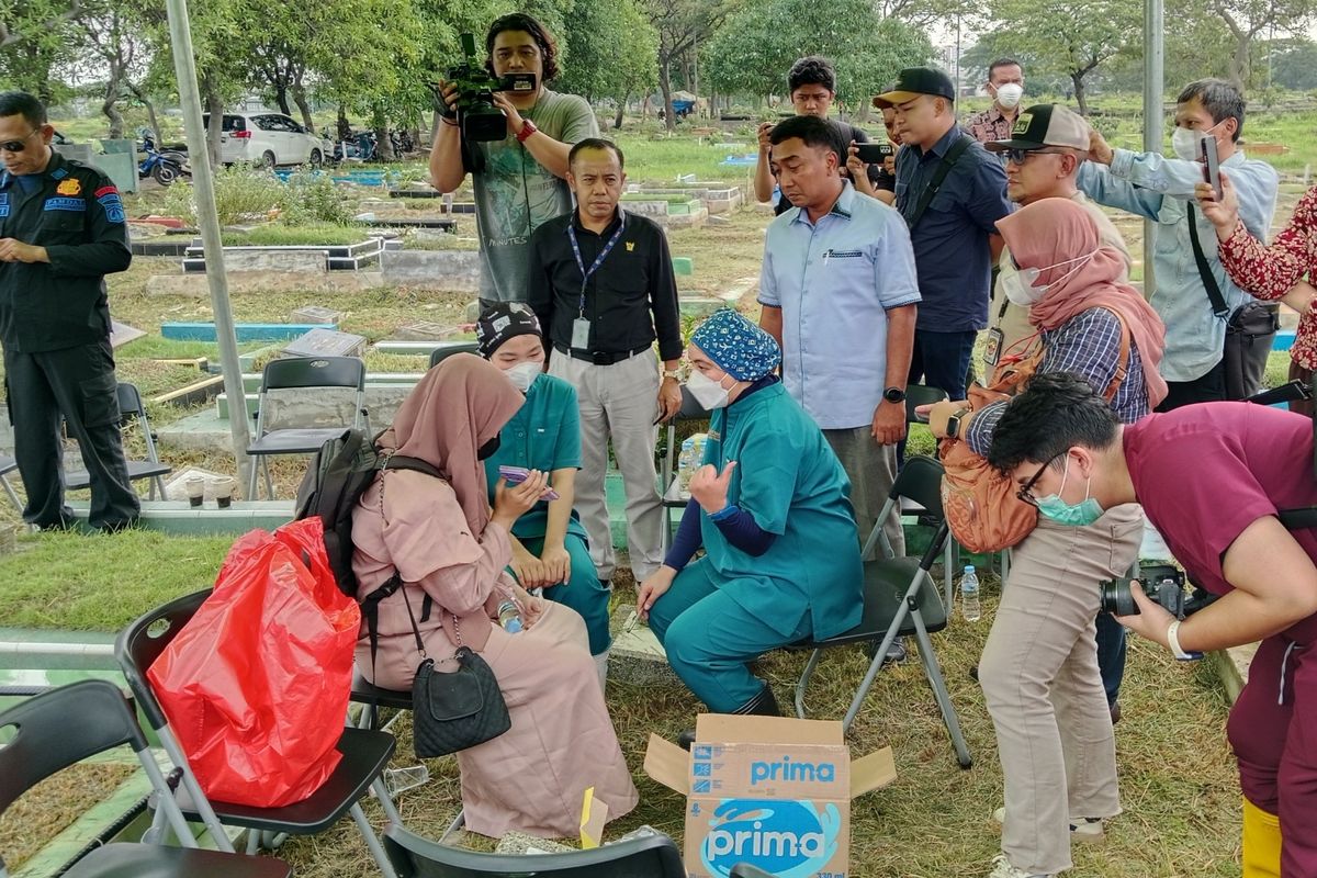 Disetujui Sang Ibu, Ekshumasi Makam Bayi Diduga Tertukar Dilakukan di TPU Semper 