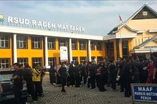 Ratusan Pegawai Honorer RSUD Raden Mattaher Jambi Demo karena Tak Bisa Daftar PPPK