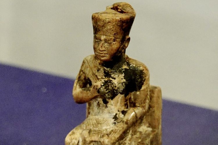 Satu-satunya patung Firaun Khufu yang masih utuh.