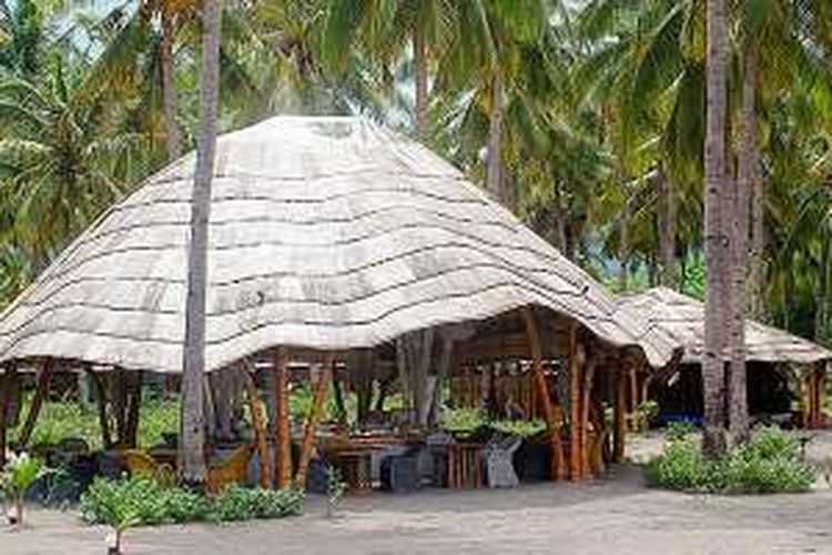 Penginapan di Coconut Garden Beach, Maumere, Nusa Tenggara Timur.