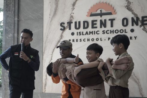 Dompet Dhuafa Gelar Pelatihan Kesiapsiagaan dan Pertolongan Korban Gempa Bumi untuk Siswa SD