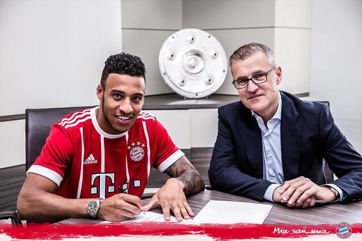 Corentin Tolisso resmi direkrut Bayern Muenchen.
