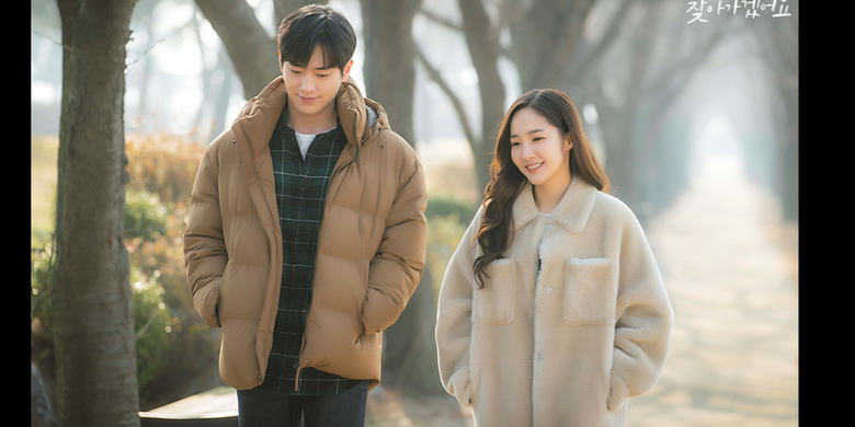 Park Min Young dan Seo Kang Joon dalam serial drama romantis When the Weather Is Fine (2020).