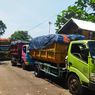 Antre Buang Sampah ke TPA Sarimukti, Sopir Sampai Nginap di Truk Sampah