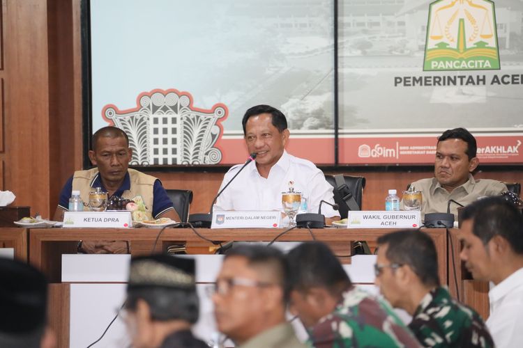 Percepat Penanganan Bencana, Mendagri Serap Aspirasi Kepala Daerah Se-Aceh 