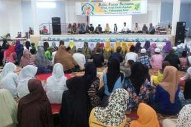 Foto Suasana Buka Puasa Bersama Ratusan Anak Yatim sekabupaten Poso Kamis( 30/6/2016)