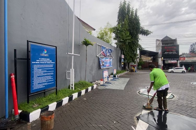 Lokasi pengeroyokan petugas SPBU di Surabaya, Kamis (30/1/2025).