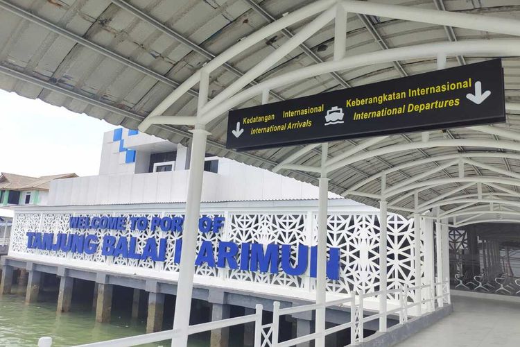 Pelabuhan Internasional Tanjungbalai Karimun, Kepulauan Riau (Kepri) siap kembali menyambut kedatangan pelaku perjalanan luar negeri (PPLN) pada 1 April 2022 mendatang.