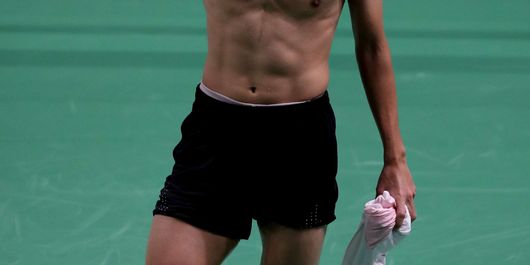 Tunggal putra Indonesia, Jonatan Christie, menyabet medali emas nomor perseorangan cabang olahraga bulu tangkis Asian Games 2018 dalam partai final di Istora Senayan, Jakarta, Selasa (28/8/2018). Jonatan menaklukkan wakil Taiwan, Chou Tien Chen.