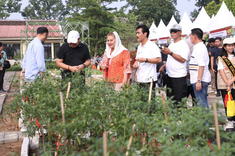 Wali Kota Semarang Hevearita Gunaryanti Rahayu dalam acara pembukaan Semarang Agro Expo (SAE) 2024, di Balai Benih Pertanian (BBP) Mijen, Jumat (15/11/2024).