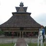 Siwaluh Jabu, Rumah Adat Batak Karo yang Unik dan Megah
