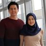 Kali Pertama Bertemu, Roger Danuarta Tak Mau Jauh dari Cut Meyriska 