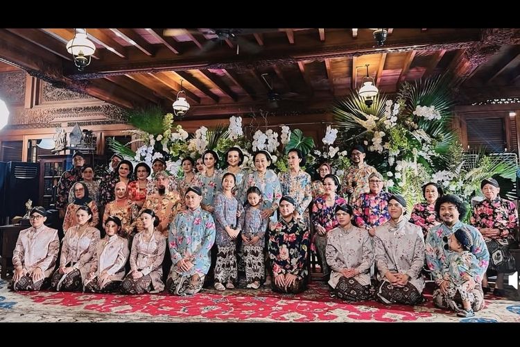 Keluarga Kumpul di Acara Siraman, Al Ghazali: Momen Bahagiaku