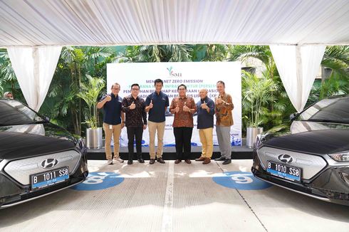 Dukung Net-Zero Emisi di Indonesia, PT SMI Mulai Gunakan Mobil Listrik