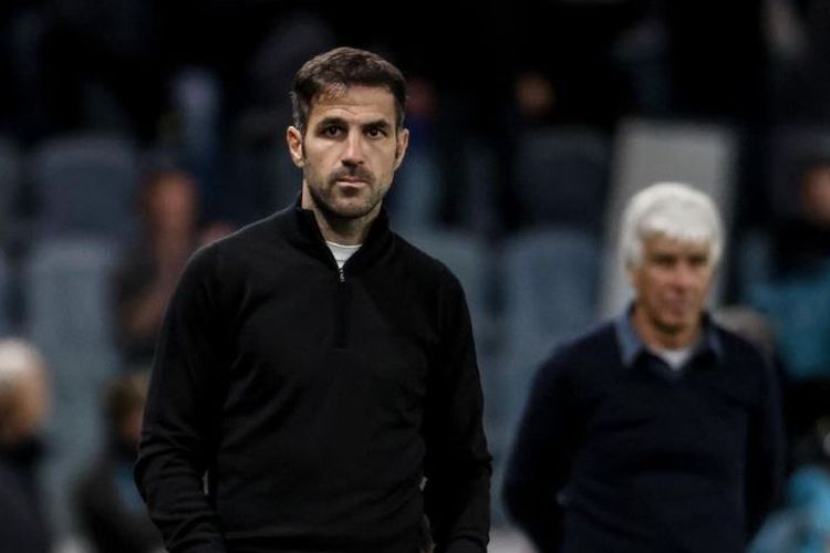 Pelatih Como 1907 Cesc Fabregas saat menukangi klub pada laga lanjutan Serie A kontra Atalanta di Bergamo pada Selasa (24/9/2024) atau Rabu dini hari WIB.