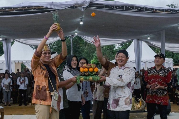 Menparekraf Sandiaga Uno Saat Meluncurkan ADWI 2024.