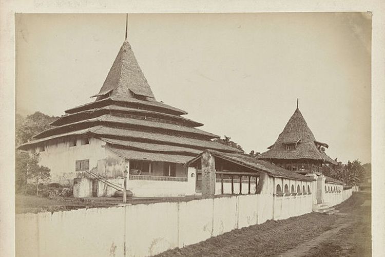 Masjid di Ternate pada 1850-1900