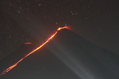 Aliran Magma Gunung Karangetang Menuju Permukaan