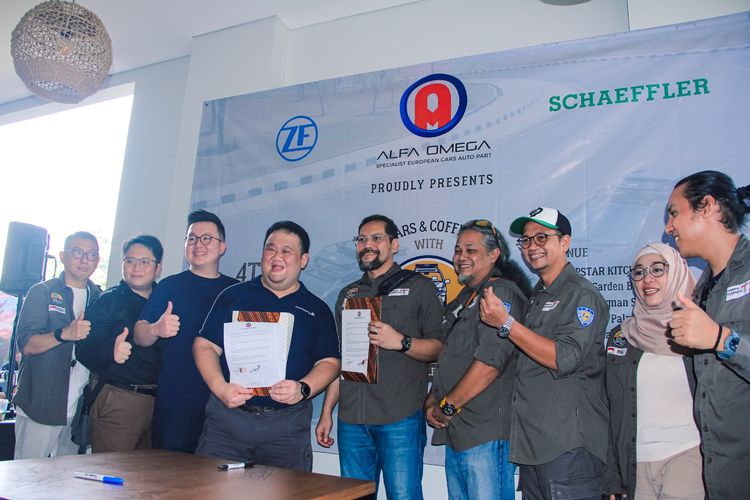 BMW Ultimate Journey menggelar silaturahmi bersama rekan komunitas lainnya