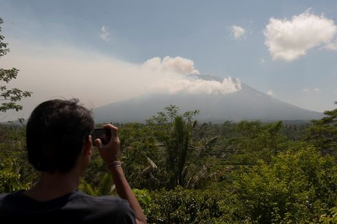 Presiden Jokowi akan Kunjungi Pengungsi Gunung Agung