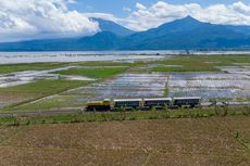 Pengalaman Naik KA Wisata Ambarawa, Indahnya Jalur Tepi Danau Berlatar Pegunungan