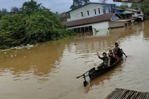 Sungai Meluap, Sejumlah Desa di Ketapang Kalbar Terendam Banjir 2,5 Meter