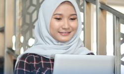 Tertarik Masuk Jurusan Periklanan? Ini 4 Mata Kuliah yang Akan Dipelajari