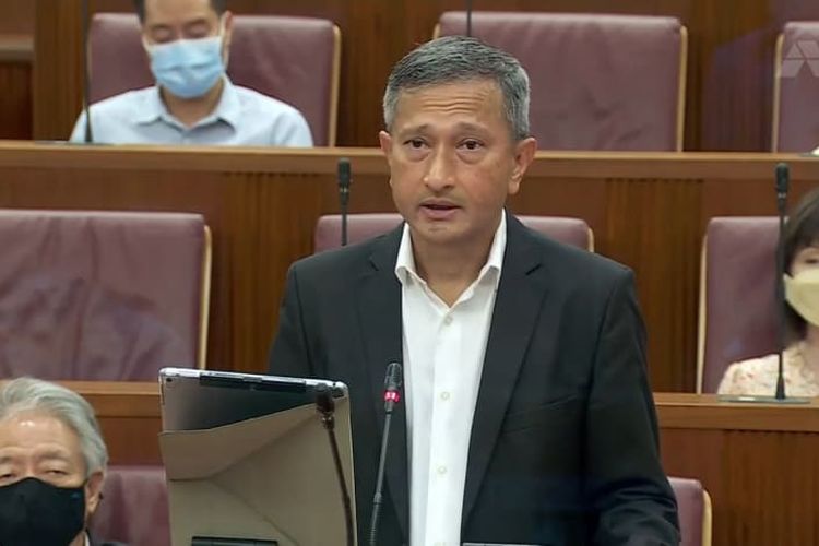 Menteri Luar Negeri Singapura Vivian Balakrishnan berbicara di Parlemen pada Senin (28/2/2032). 