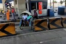 Becak Bawa 2 Penumpang Ini Sengaja Masuk Tol Surabaya-Gresik, Pengelola: Mereka Satu Keluarga Mudik Lokal