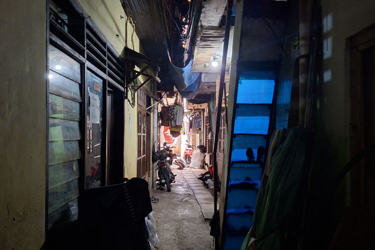 Puluhan Tahun Tinggal di Tambora Jakbar, Fina: Syukur Masih Bisa Tinggal di Rumah Sendiri