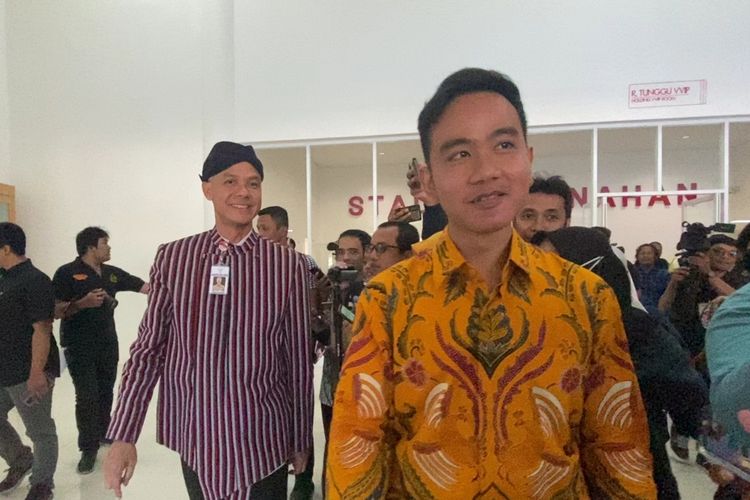 Putra Sulung Presiden Joko Widodo (Jokowi) Gibran Rakabuming Raka dan Calon Presiden (Capres) dari Partai Demokrasi Indonesia Pejuangan (PDI-P) Ganjar Pranowo.