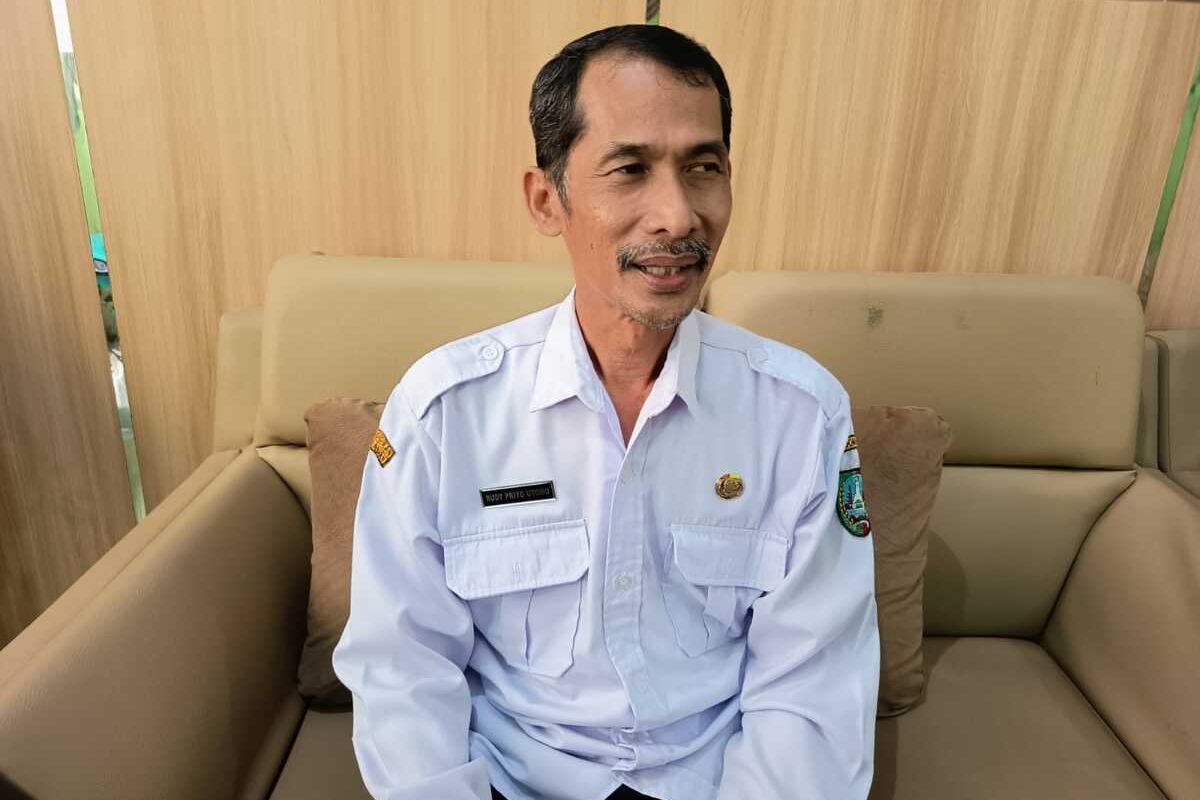 Kepala SMPN 1 Jombang, Jawa Timur, Rudy Priyo Utomo, saat ditemui Kompas.com, Rabu (8/10/2025).