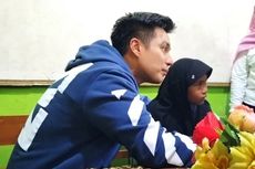 Datangi Sekolah, Baim Wong Ungkap Alasan Unggah Ulang Video Bocah SD yang Rambutnya Penuh Kutu