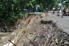 Jalan Alternatif Kendal-Kabupaten Semarang Longsor Sepanjang 100 Meter