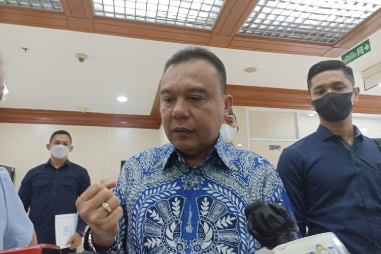Ketua Harian Partai Gerakan Indonesia Raya, Sufmi Dasco Ahmad berbicara soal Pilpres 2024 saat ditemui di Kompleks Parlemen, Senayan, Jakarta, Senin (5/9/2022).  