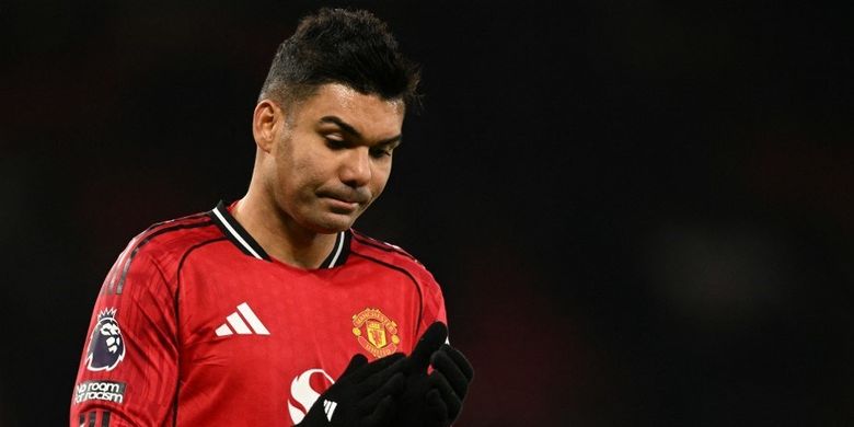 Reaksi Casemiro usai laga pekan ke-19 Premier League, Man United vs Wolves, di Old Trafford, Rabu (31/12/2025) dini hari WIB.