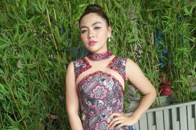 Vicky Shu diabadikan di Hotel Grand Mercure, Jakarta Pusat, Kamis (19/1/2017).