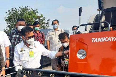 Maksimalkan Produksi Pertanian, Kementan Salurkan 2 Alsintan untuk Petani Buleleng