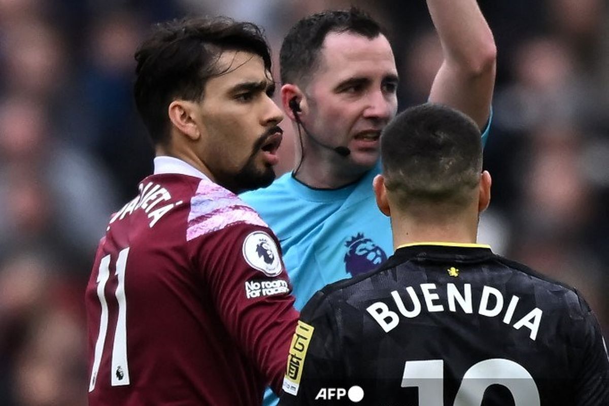 Gelandang West Ham United, Lucas Paqueta, telah didakwa dengan pelanggaran oleh FA (PSSI-nya Inggris) terkait dugaan pelanggaran terkait aturan taruhan di Premier League.