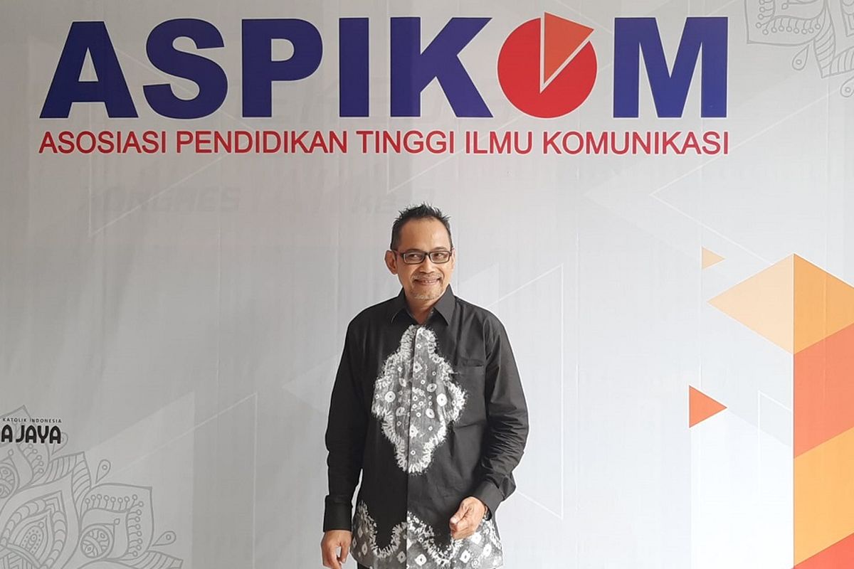 Ketua Umum Asosiasi Program Studi Ilmu Komunikasi (Aspikom) pusat periode 2019-2022 Dr Muhammad Sulhan, MSi.