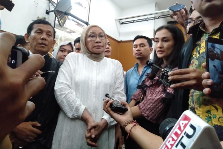 Ratna Sarumpaet usia jalani sidang vonis di Pengadilan Negeri Jakarta Selatan, Kamis (11/7/2019)