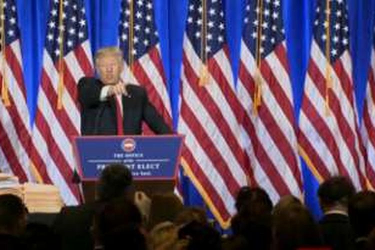 Konferensi pers yang digelar Presiden terpilih Amerika Serikat Donald Trump memanas ketika Trump tak memberikan kesempatan kepada dua jurnalis untuk bertanya, dengan dalih media tempat mereka bekerja 