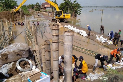 Tanggul Jebol yang Sebabkan Banjir di Kudus Mulai Diperbaiki