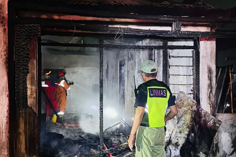 Lupa Matikan Kompor, Rumah di Kabupaten Semarang Ludes Terbakar