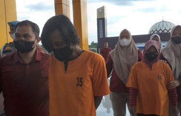Ayah Tiri Penganiaya Anak Lumpuh di Riau Ditangkap, Korban Disiksa ...