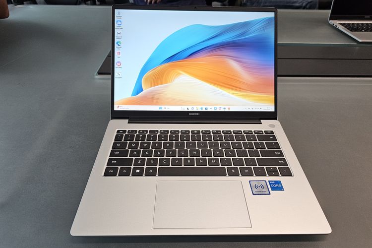 Huawei meresmikan laptop terbarunya, Huawei MateBook D14 2024 di Indonesia, Jumat (15/3/2024). 