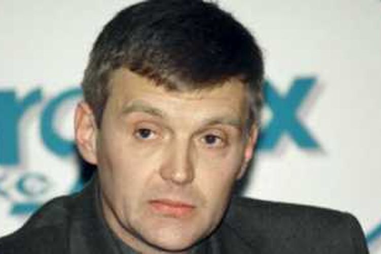 Alexander Litvinenko saat menjadi agen rahasia Rusia, FSB, tahun 1998. 