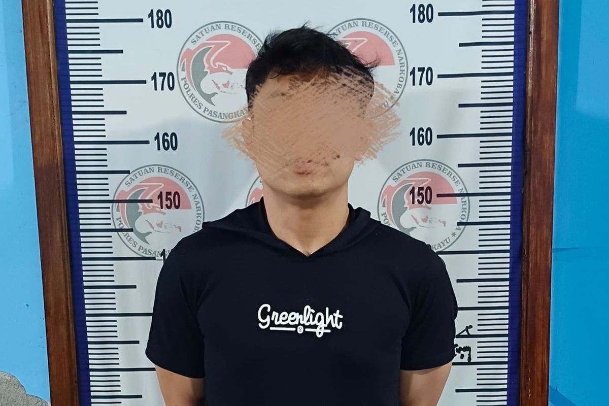 Foto-Bugil-Abg-12-Tahun-Masih-Ijo Mantan Polisi di Pasangkayu Sulbar Ditangkap karena Jadi Kurir Narkoba